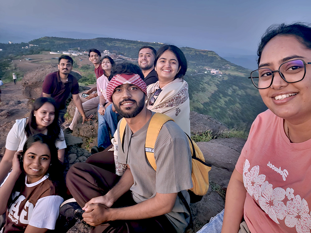 Sanskar Technolab Saputara trek 2026 team moment 7