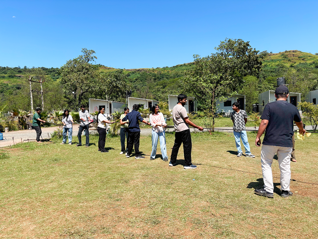 Sanskar Technolab Saputara trek 2026 team moment 14